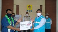 Sinergi PLN Peduli dan YBM PLN Demak berikan bantuan pangan kepada masyarakat terdampak Covid-19