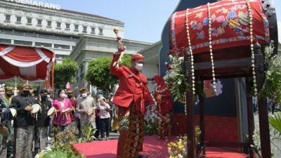 Buka Prosesi di Balaikota, Hendi Syukuri Antusiasme Masyarakat Hadiri Dugderan Sambut Ramadan