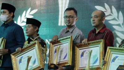 Jadi Pendorong Ekraf Anak Muda, Agung BM Raih Anugerah Jawa Pos Radar Semarang 2022