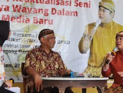Nonton Wayang Kulit di Klaten, Wakil Ketua DPRD Jateng Dorong Pelestarian Budaya