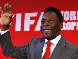 Legenda Sepakbola Brasil Pele Tutup Usia