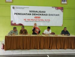 DPRD Jateng Berikan Materi Penguatan Demokrasi Daerah di Salatiga