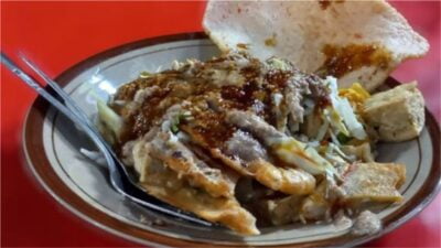 Tahu Gimbal Semarang Pak Edy