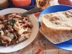 Mie Kopyok Pak Dhuwur, Kuliner Legendaris Semarang Langganan Pejabat