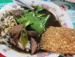 Santap Siang yang Menggugah Selera dengan Nasi Pindang Pak Ndut Semarang
