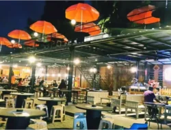 Angkringan Blendoek Gajahmada, Tempat Nongkrong dan Kulineran Ikonik di Semarang