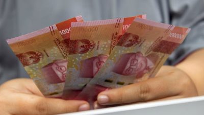 Pekerja Bergaji di Bawah Rp3,5 Juta Akan Terima BSU Rp300 Ribu, Cair Juni 2025