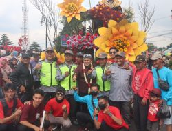 Pesta Bunga di Bandungan: Ribuan Warga Antusias Saksikan Festival Bunga ke-4