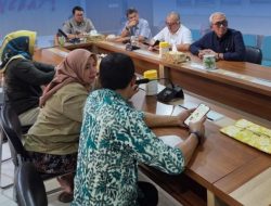 Kantah Kota Semarang Tingkatkan Kinerja Melalui Evaluasi Bersama