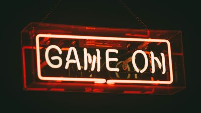 Tantangan dan Peluang Industri Game Indonesia: Persaingan Pasar Game dan Regulasi Pemerintah