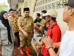 Warga Apresiasi Gerak Cepat Pemerintah, Taj Yasin Pastikan Logistik Pengungsi Banjir Pekalongan Aman