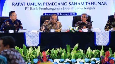 Gubernur Ahmad Luthfi dalam RUPST Bank Jateng 2026 bahas laba 1,4 triliun dan CSR pengentasan kemiskinan.