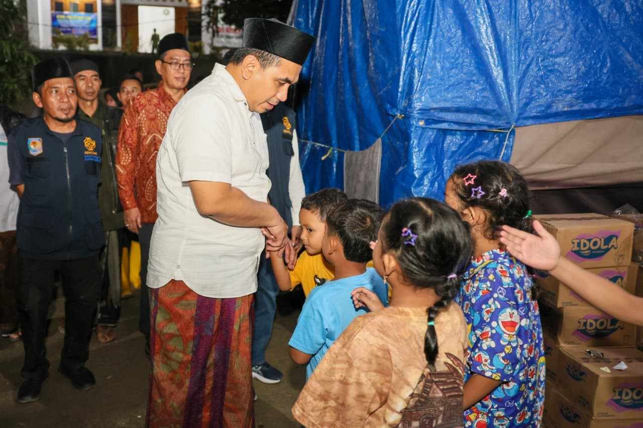 Wagub Jateng Taj Yasin meninjau pembangunan Huntara Tegal untuk korban tanah gerak Jatinegara.
