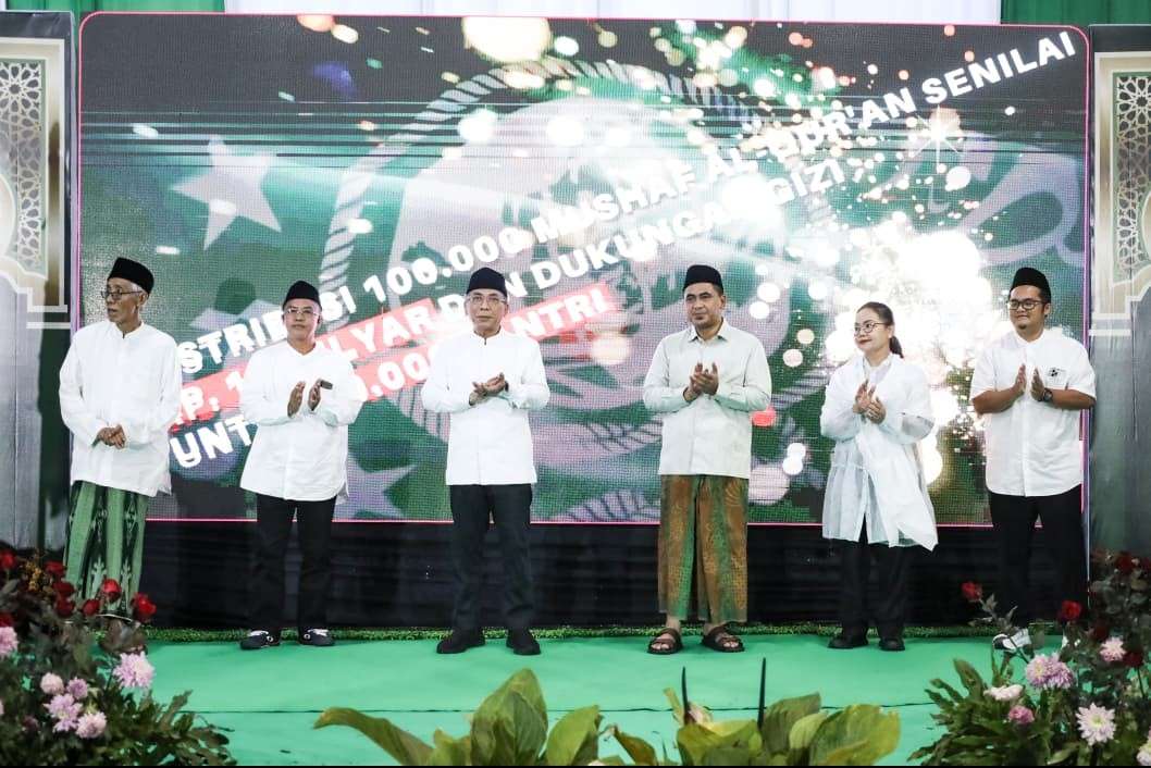 Wagub Jateng Taj Yasin saat peluncuran Program AGUS PBNU dan Program Gizi Nasional di Semarang.