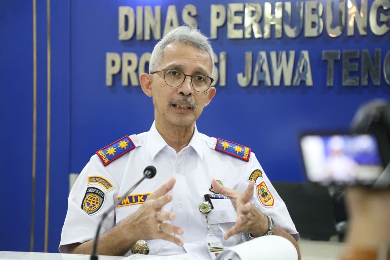 Petugas gabungan tinjau kesiapan jalur mudik di Exit Tol Bawen Jawa Tengah 2026.