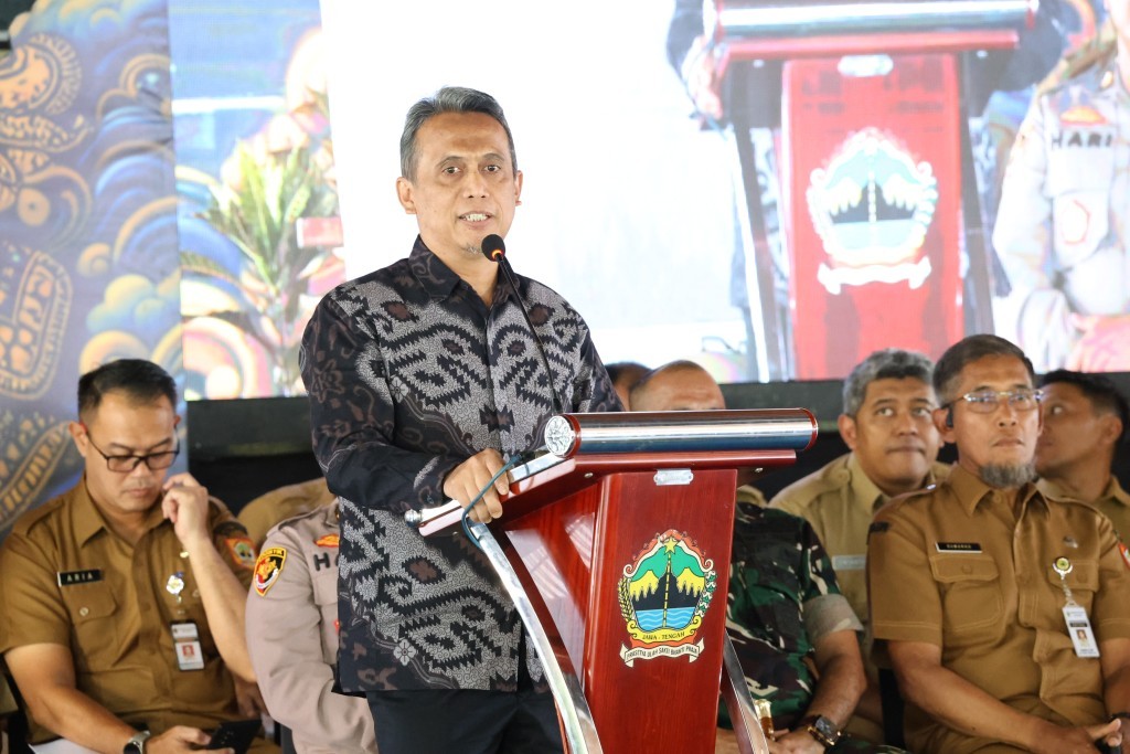 Wakil Ketua DPRD Jawa Tengah Setya Ari Nugroho memberikan keterangan terkait pertanian.
