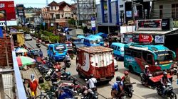 Aktivitas jual beli masyarakat di Pasar Bumiayu yang menjadi salah satu pusat perekonomian utama di calon wilayah otonomi baru Brebes Selatan.
