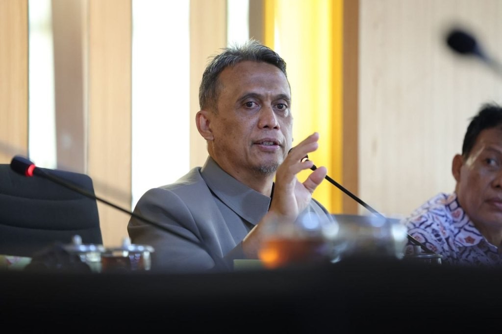 Wakil Ketua DPRD Jawa Tengah Setya Arinugraha memberikan keterangan pers terkait percepatan CDOB Brebes Selatan di Semarang.